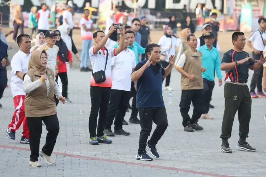 Tingkatkan Produktivitas, Pj Gubernur Banten Ajak Pegawai Jaga Kesehatan dan Rutin Berolahraga